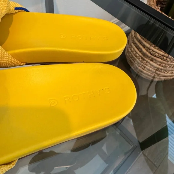 ROTHYS Women’s Bubble Slide Slip On Sandal in Canary Yellow Size 7.5 - Picture 6 of 14